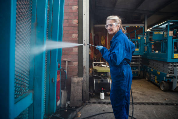 Best Graffiti Removal Services in Vinton, IA