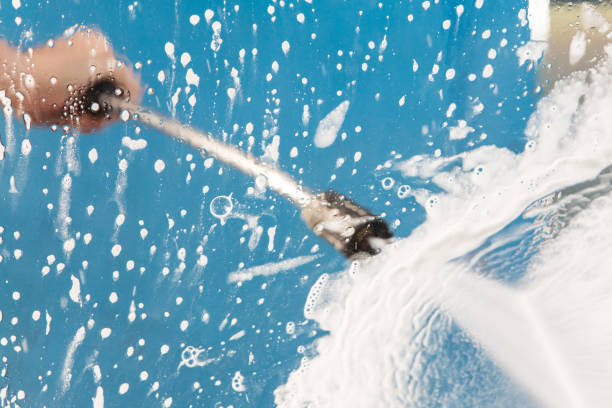 Best Vinyl Siding Pressure Washing in Vinton, IA